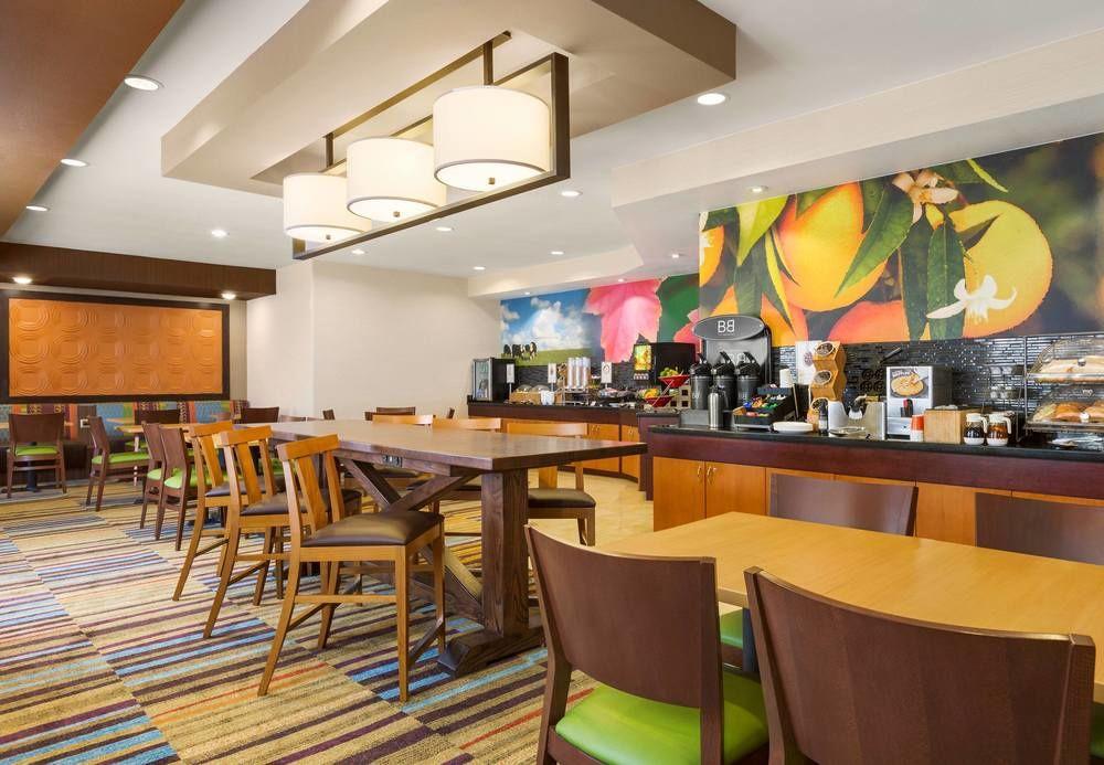 Comfort Inn & Suites Westfield Zewnętrze zdjęcie