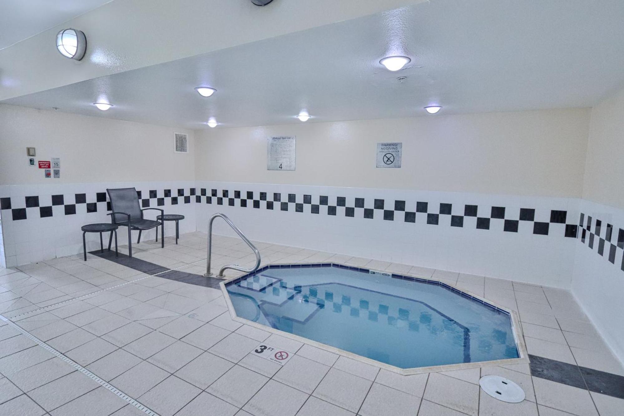 Comfort Inn & Suites Westfield Zewnętrze zdjęcie