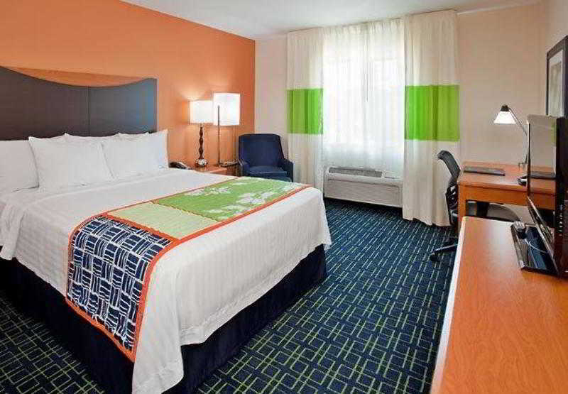 Comfort Inn & Suites Westfield Zewnętrze zdjęcie